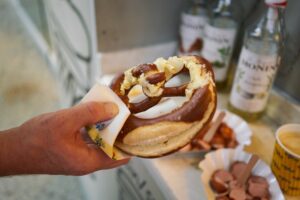 Munchies Berlin, Birria Tacos, Smashburger & Nashville Hot im Überblick
