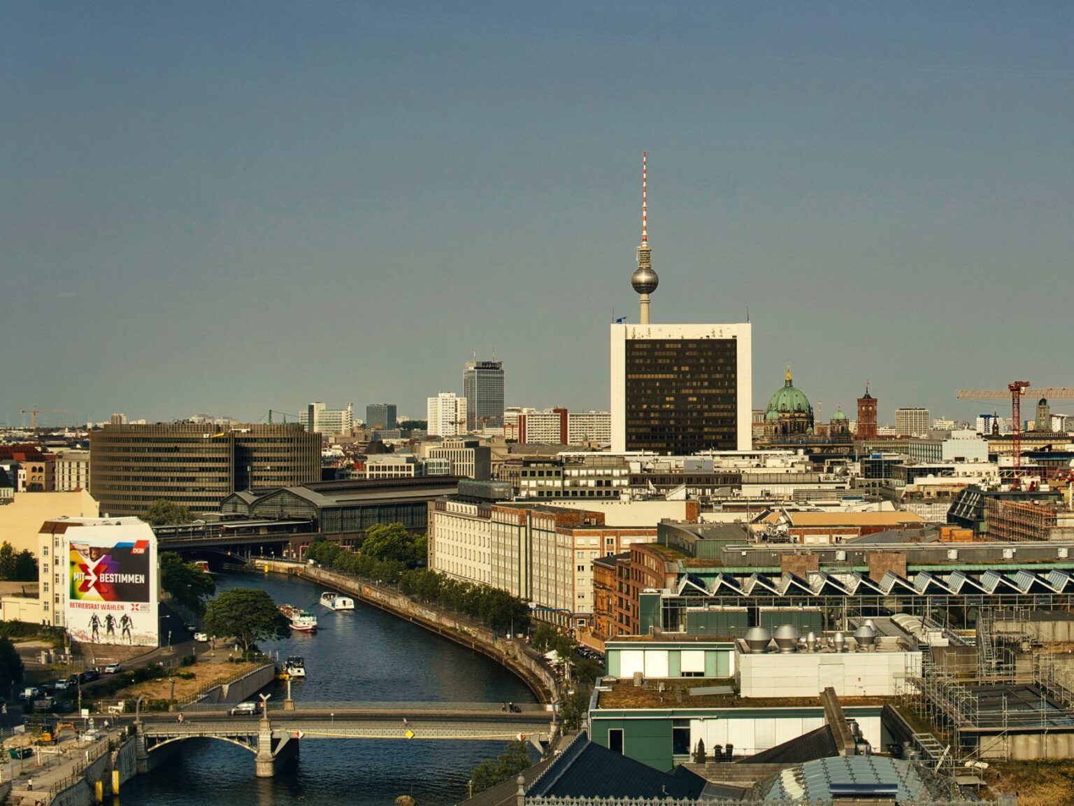 POP MART Berlin: Stores, Blind Box Experience & Designer Toys